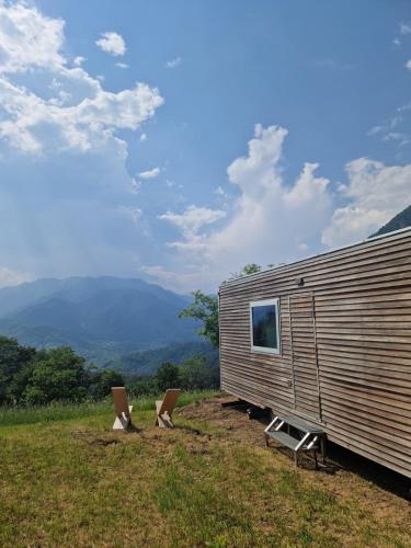 Tra montagne verdi e acque azzurre in Val d'Arzino in Vito dʼAsio