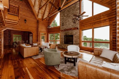 Apple Pie Lodge - Modern Luxury in קורנליה