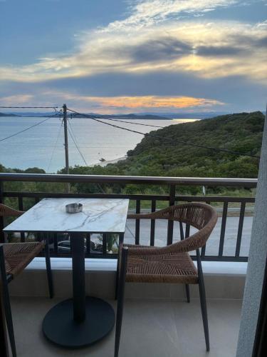 Thanos ,Rooms and Apartments - Άγιο Όρος