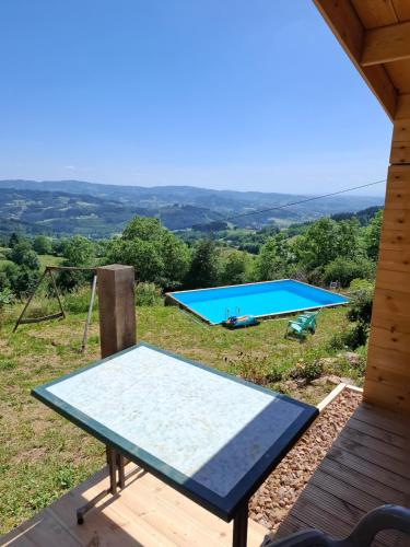 Cedre bleu in La Clayette