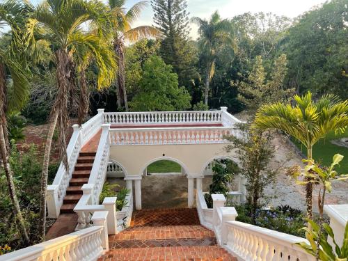El Castillo Tropical Cabrera in Cabrera