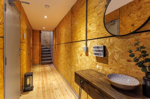 The Scouse House - Unique Stay - Church Conversion, Liverpool (photo 8)