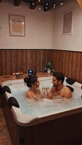 La Casita de Albino -jacuzzi-chimenea-museo in Castillo De Bayuela
