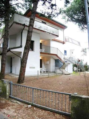 Apartment with A - C in Rosolina Mare 55238