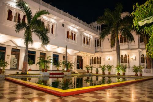 Green Valley Resort in Dungarpur