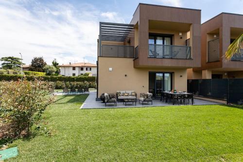 Palm Villas