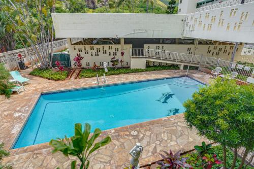 Steps to Beach & Pool! Oceanfront Waianae Studio in Makaha (HI)