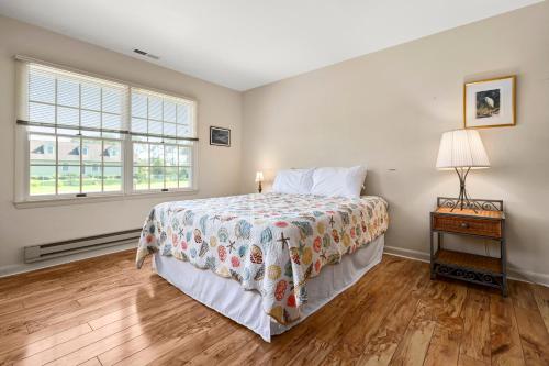Beach Pines - image 7