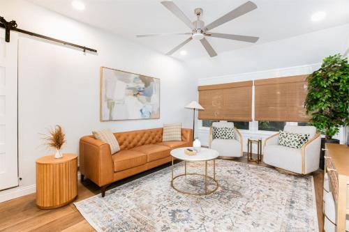 Cozy and Freshly Updated 3BR Home Walking Distance in South Bend, USA