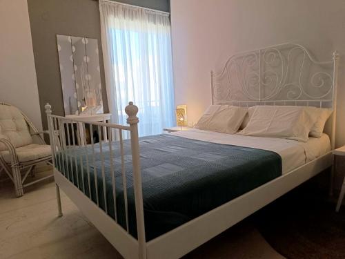 Eftihia Apartments by the sea 4