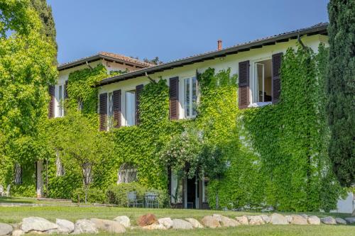 Poderi La Rocchetta Countryside Estate On The Hills Of Lake Garda - Lake Garda