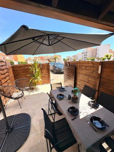 Appartement à 1 min de la plage, parking inclus