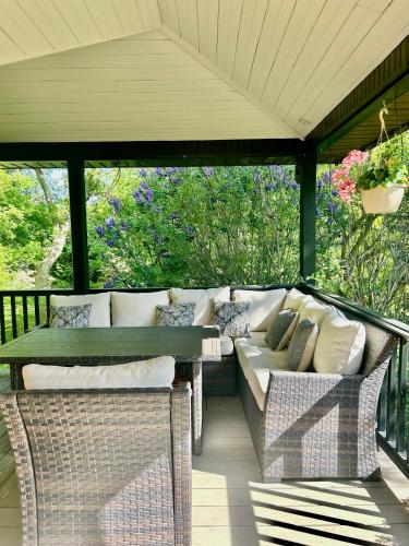 Luxury Private Room with Garden View - Newmarket, Ontario in Newmarket (ON)