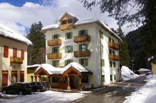 Hotel Zanella, Peio Fonti bei Tonalepass