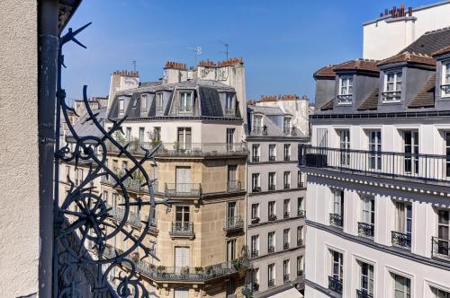 Apartment cosy in hearth of Le Marais - image 11