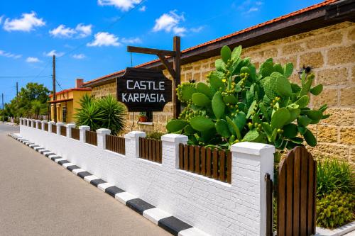 Castle Karpasia Guest House & Restaurant