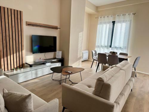 New Bazaar Cozy Apartments - 10 Apartments, Tirana