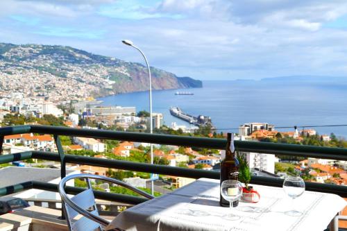  Panoramic Apartment in Funchal