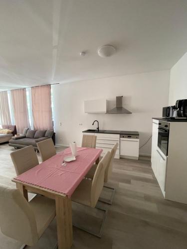 StayInn Suites Big Terrace&100qm for 12 guests in Simbach am Inn