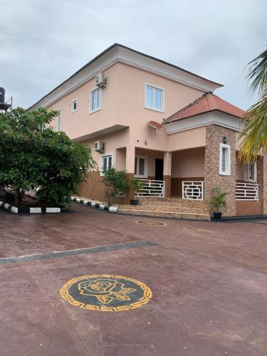 The Greenerry II - Secured 3-bedroom ensuite Duplex