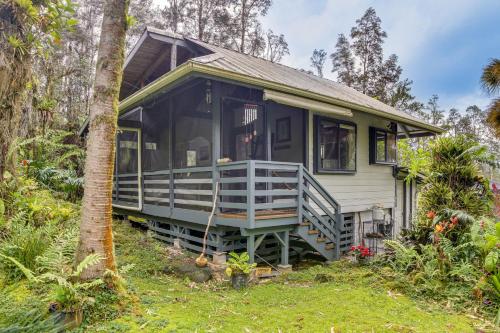 Garden & Forest Views! Quiet Kurtistown Escape in Hawaiian Acres (HI)