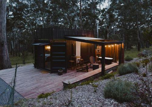 Musk See Tiny Home-tranquil escape in bush setting in Musk