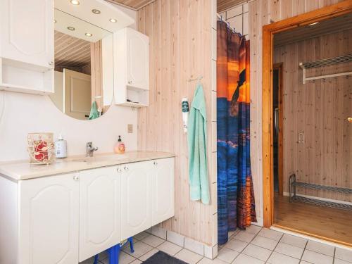 6 person holiday home in Tarm in Hemmet