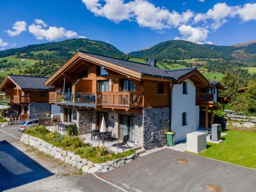 Tauernlodge Chalet Salzach - Location saisonnière - Niedernsill