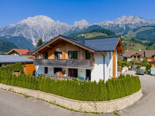 Ferdinand B in Leogang, Österreich