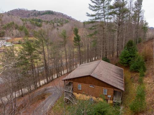 Watauga River Retreat in Šugargrova (NC)