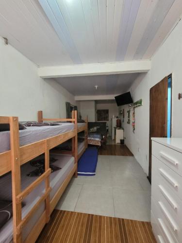 Hospedagem - Studio em Camburi das Pedras - poucos passos da praia in Picinguaba (Sao Paulo)