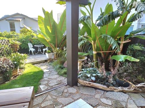 Driftwood Sands Studio in Tairua