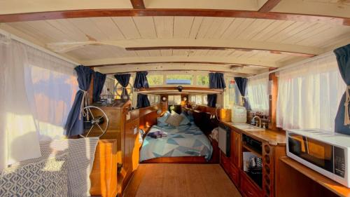 Shipwrecked Oasis Ocean Bay Getaway PL in Fingal