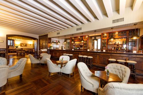 Bar/Lounge, Parador de Santiago de Compostela in Santiago De Compostela