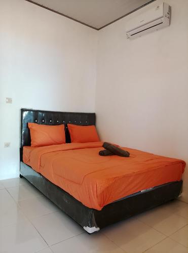 Putri Anjani Homestay in Kuang