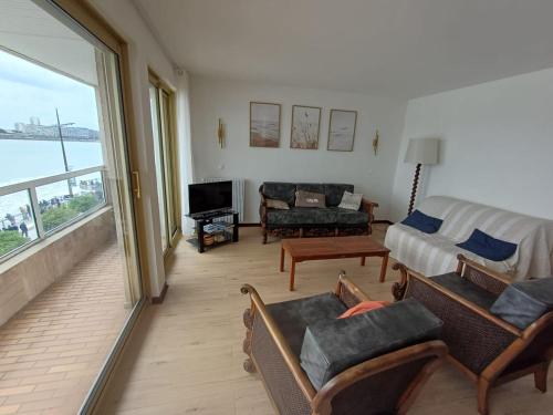 Appartement T3 avec balcon aux Sables-d'Olonne - FR-1-92-803