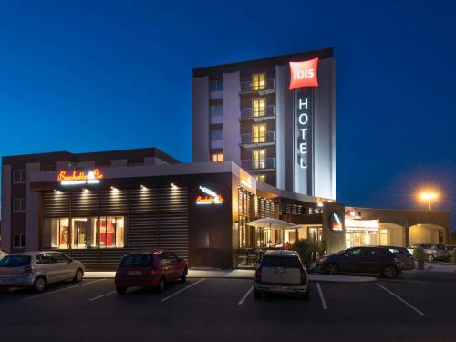 hotel photo