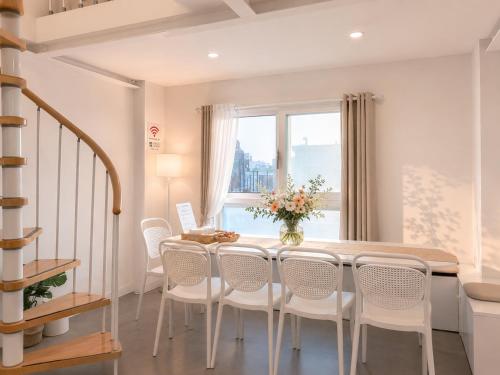 HongDae 4min walk #3BD 2BA #Baby crib #8 Queen beds #private terrace