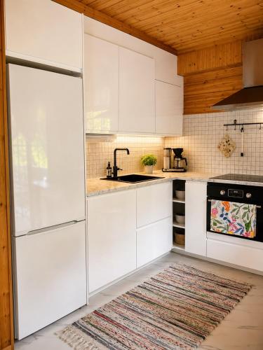 Honeyhill Villa Karhu in Κούβολα