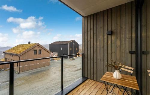 Viesnīcas āriene, 3 Bedroom Nice Apartment In Edland in Vagsli