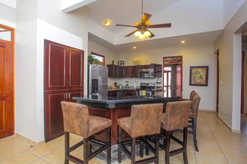 La Paloma Blanca I3 photo 2