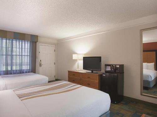 La Quinta Inn by Wyndham San Diego Chula Vista - image 39
