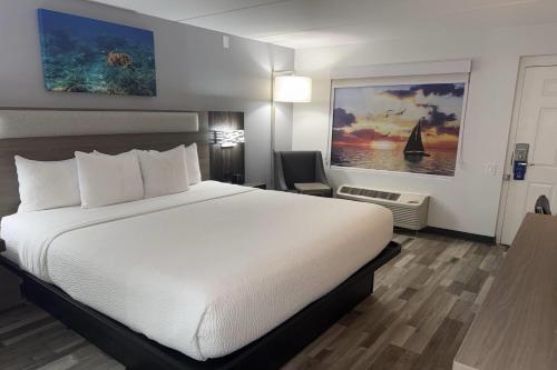 La Quinta Inn by Wyndham San Diego Chula Vista - image 35