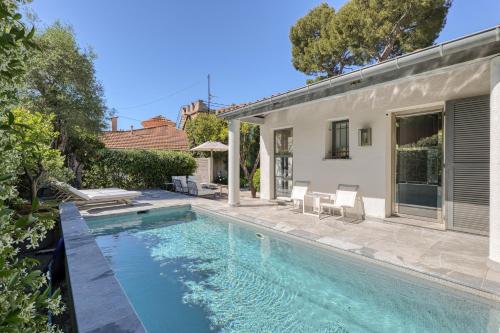 Cap d'Antibes Villa - Close To The Beach