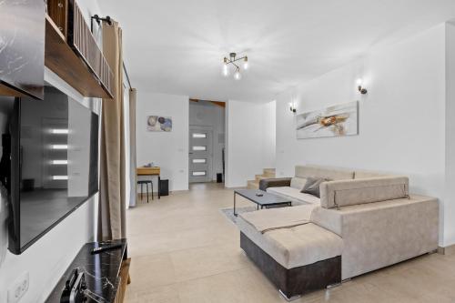 Villa Terrana near Rovinj for 6 people with private pool - image 5