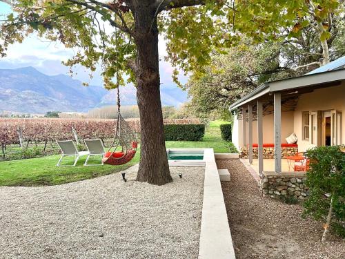 La Chataigne Wines & Guest Cottages