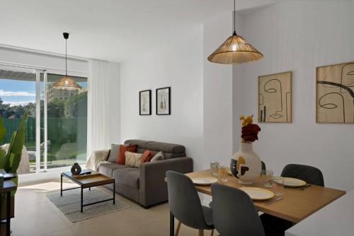 Apartment with parking pool ocean front - HORUS 0