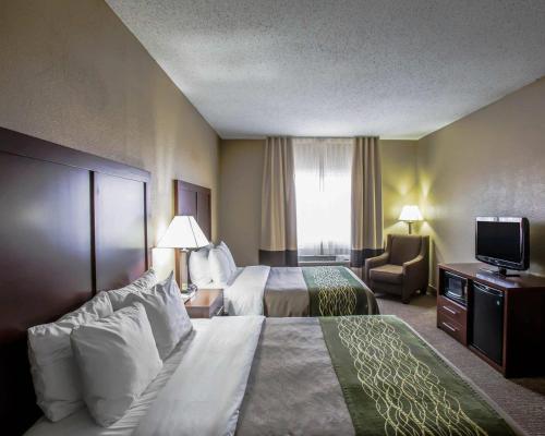 Comfort Inn Morris I-80 - image 18