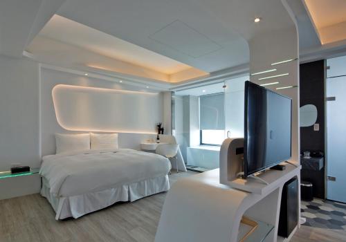 Facilities, JOY INN in Lugang Township