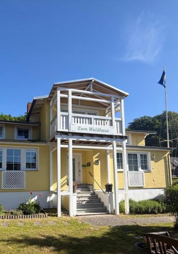 Waldhaus Sellin - Lancken-Granitz Waldhaus Sellin - Lancken-Granitz